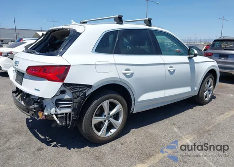 2020 Audi Q5 Premium 45 Tfsi Quattro S Tronic from USA, damaged, VIN WA1ANAFY8L2034151